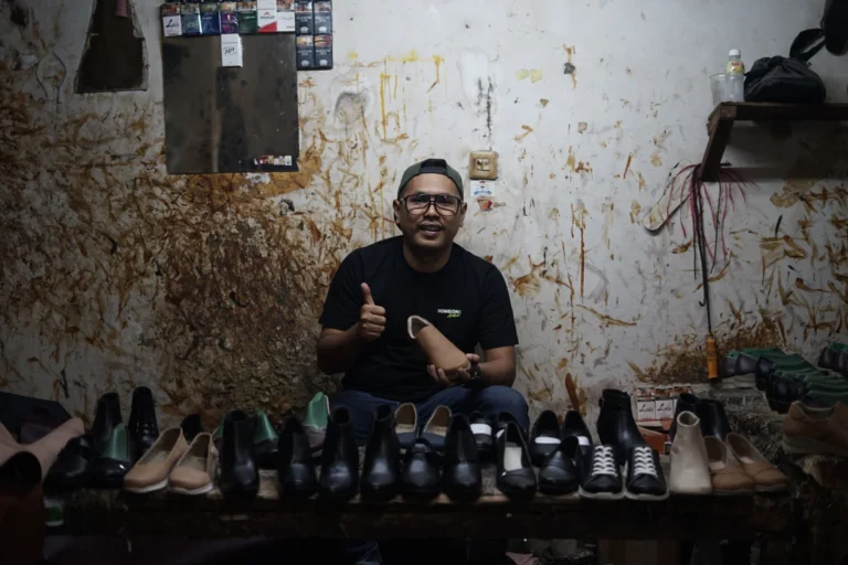 pabrik sepatu cibaduyut bandung