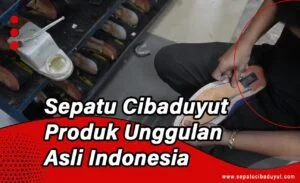 Aktivitas produksi sepatu di pabrik Bandung dan pengrajin Cibaduyut